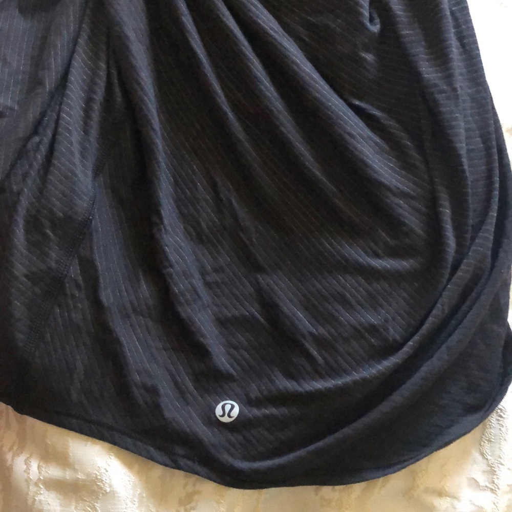 LuluLemon - Picture 3 of 3